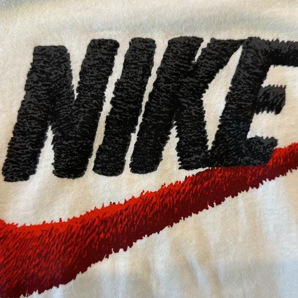 Nike Tshirt with front imprint - Picture 3 of 3